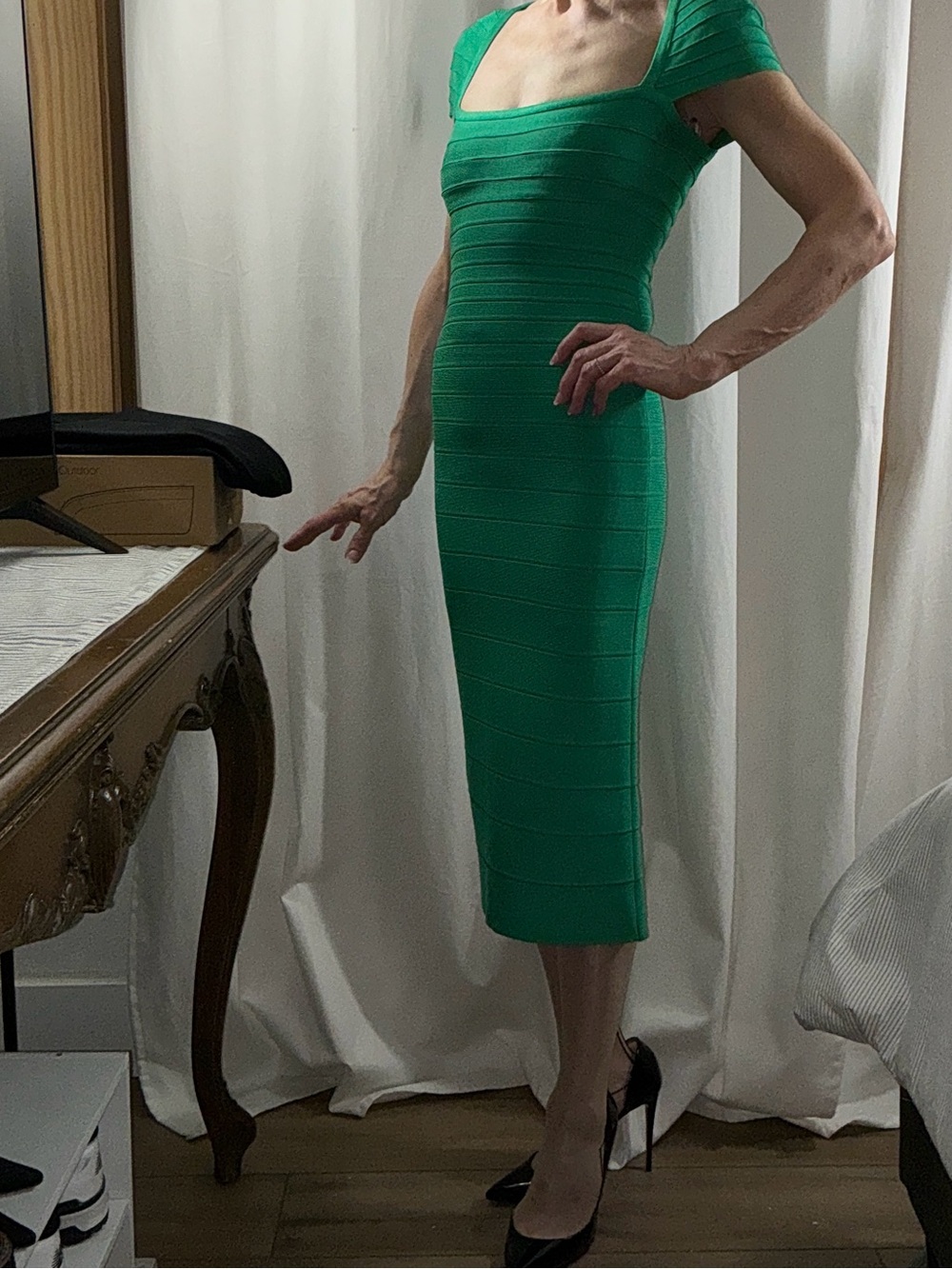 Never worn Herve Leger banded Green Midi Dress